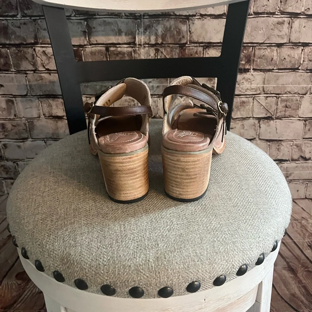 Comfortable Women's Leather Slingback Sandals - Neutral Pink - Picture 4 of 6